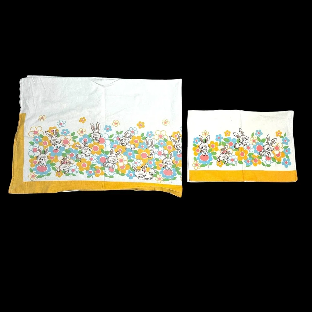 Vintage crib sheet